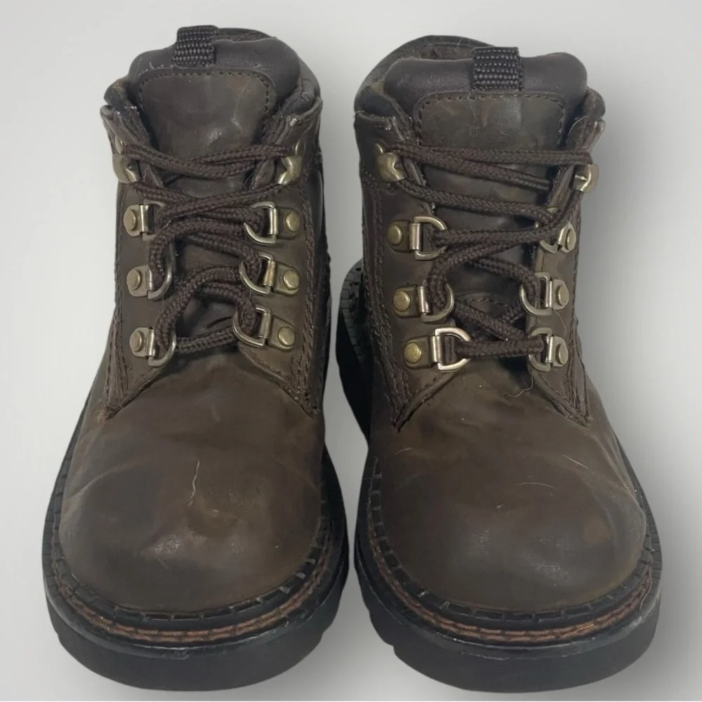 Kids leather boots size 11